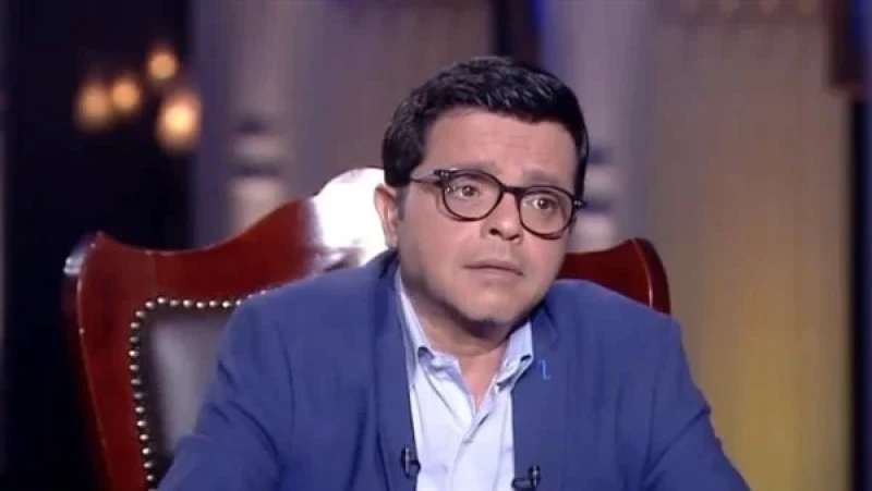 محمد هنيدي يتعرض لهجوم قوي بسبب تغيير جنسيته.. اكتشفوا الدولة التي منحته جواز سفر جديد!