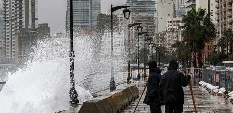 لبنان تحت وطأة العاصفة... الأب خنيصر يحذر من أمطار "كارثية" وعواصف رعدية شديدة: دعوة عاجلة للمواطنين لاتخاذ الحذر والبقاء في المنازل!